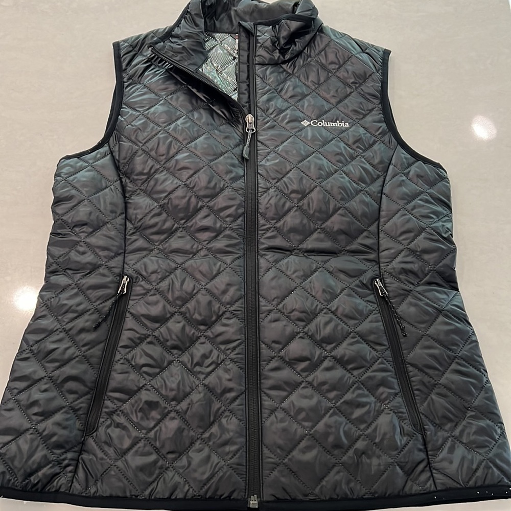 Columbia Black Vest